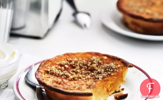 Kürbis-Ahorn-Kuchen mit Walnusszucker