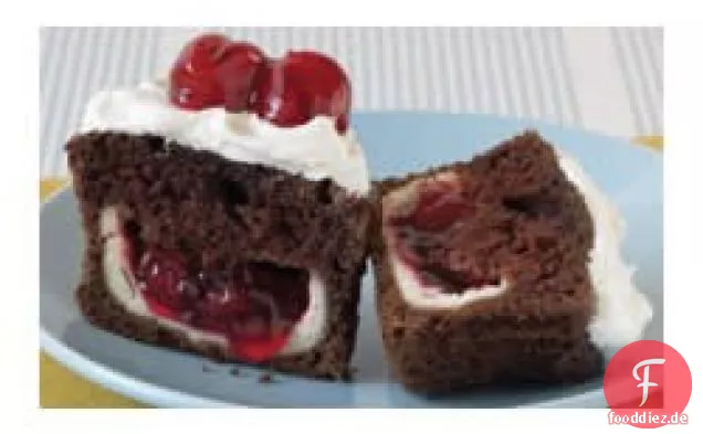 PHILLY Blackforest Gefüllte Cupcakes
