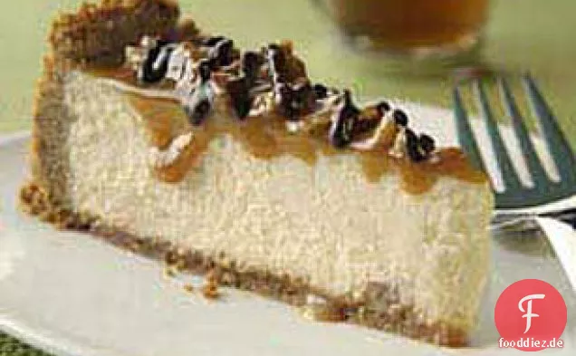 Pekannuss-Käsekuchen mit Karamellüberzug