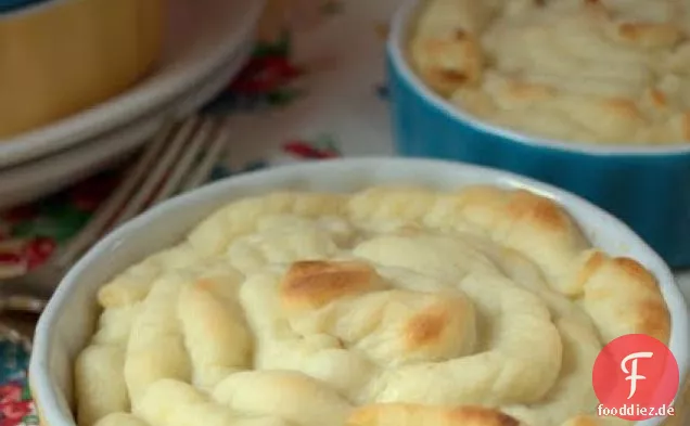 Lamm Shepherd's Pie mit Knoblauch Kartoffelpüree Kruste
