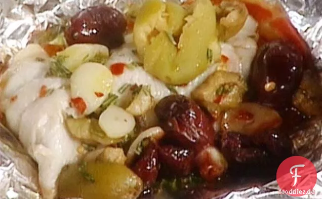 Gegrillte Forelle mit Schwarzen und Grünen Oliven: Trota Arrosto con Olive Nere e Verdi