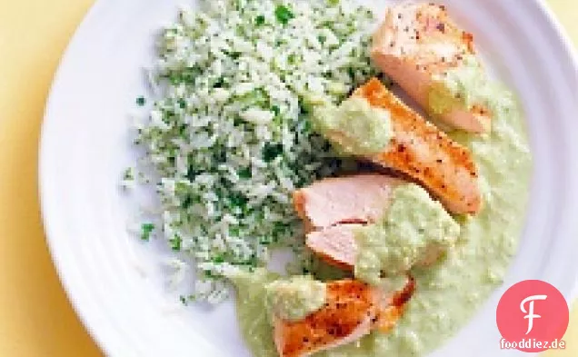 Hähnchen mit Poblano-Sahnesauce