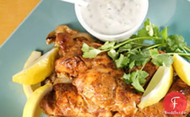 Indisch gewürztes Hähnchen mit Raita