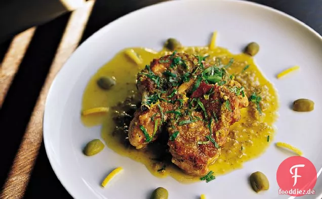 Sautéed Huhn mit grünen Oliven und Koriander