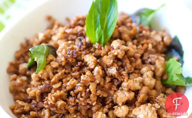 Thai Basilikum Huhn Rezept (gai Pad Krapow)