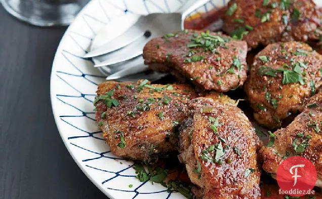 Gewürzgeriebene Hähnchenschenkel