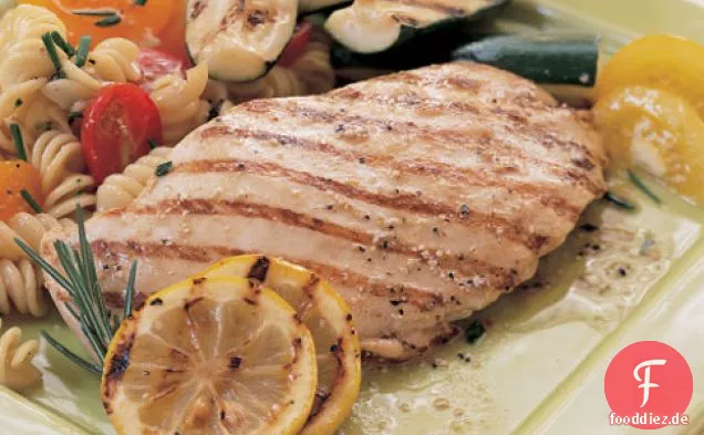Gegrilltes Zitronen-Rosmarin-Huhn