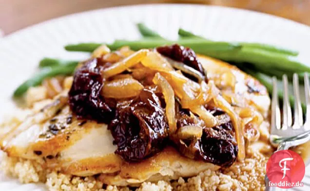 Huhn mit getrockneten Pflaumen und Salbei