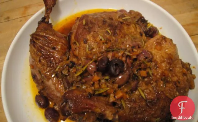 Kochen Sie das Buch: Geschmorte Ente mit Niçoise Oliven und Rosmarin