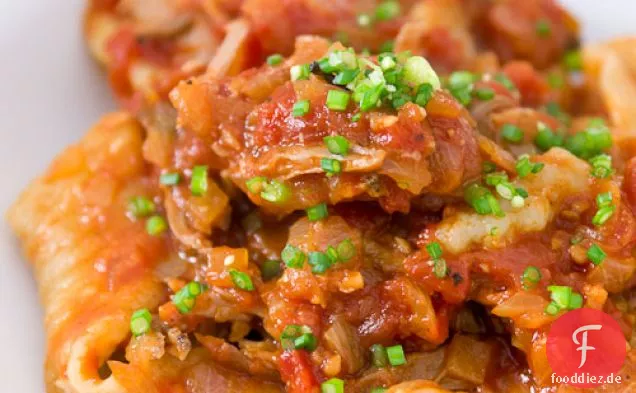 Entenragù mit fünf Gewürzen