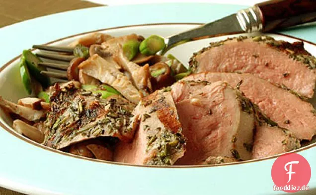 Gegrillte Ente mit warmem Pilzsalat und Trüffelvinaigrette