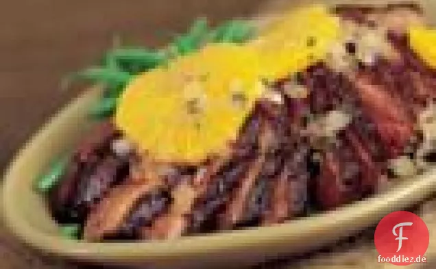 Koriander-geriebene Entenbrust mit glasierten Orangen
