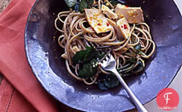 Linguine und Thunfisch mit würziger Orangensauce