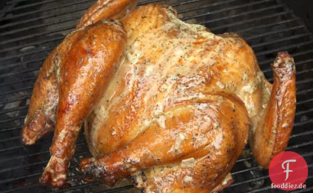 Spatchcocked gegrillter Truthahn mit Salbei Butter Baste