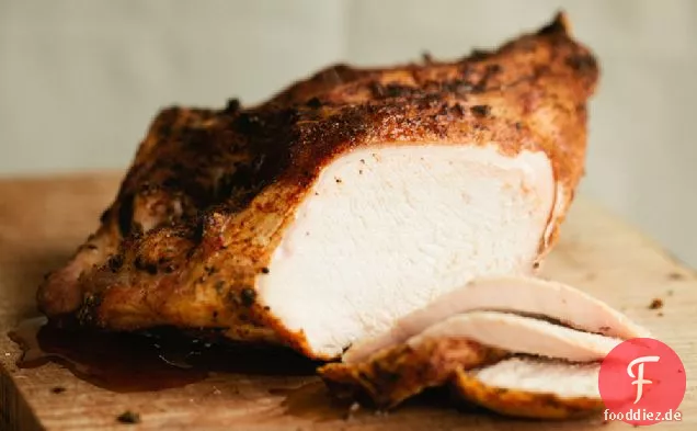 Gebratene Putenbrust mit Salbei und Cayennepfeffer