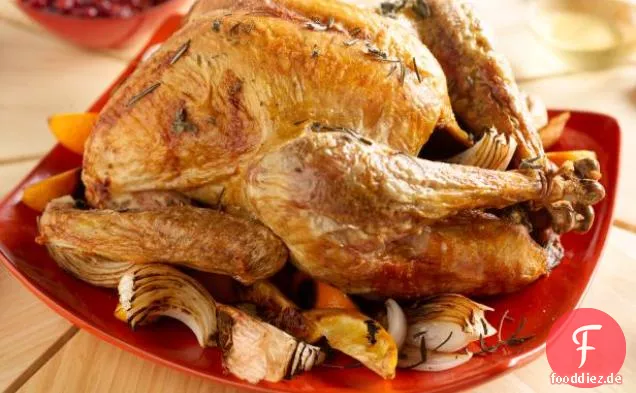 Truthahn mit Herbes de Provence und Zitrusfrüchten