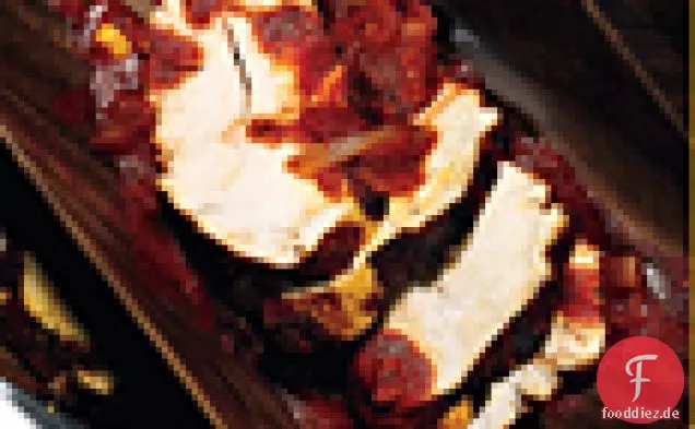 Achiote-Gegrillte Putenbrust mit Tomaten, Chilis und Minze