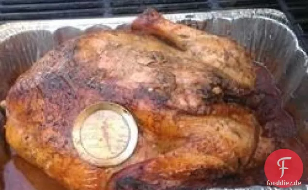 Gegrillter ganzer Truthahn