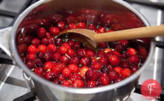 Cranberry glasierte Putenfleischbällchen