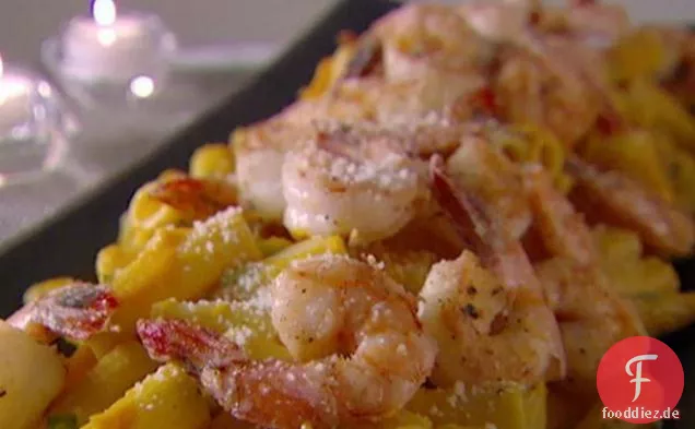 Rigatoni mit Kürbis und Garnelen