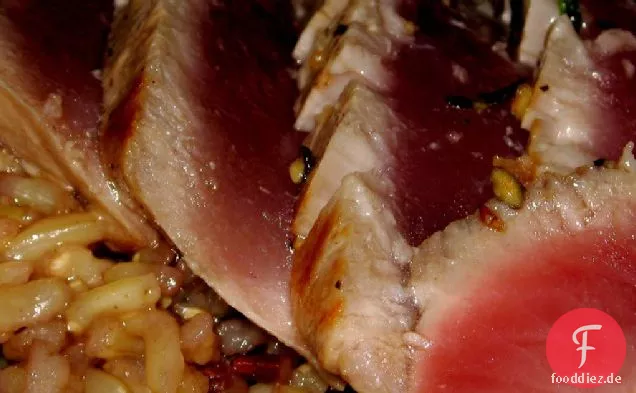 Einfaches Abendessen: Gebratener Ahi-Thunfisch mit Wildreis