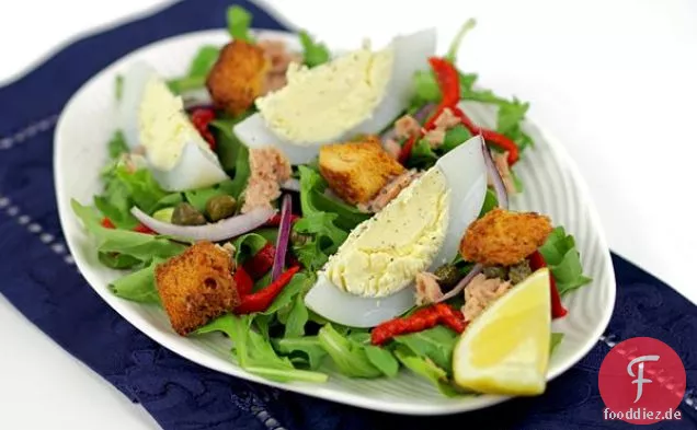 Thunfisch-Nicoise-Salat mit Gänseeiern