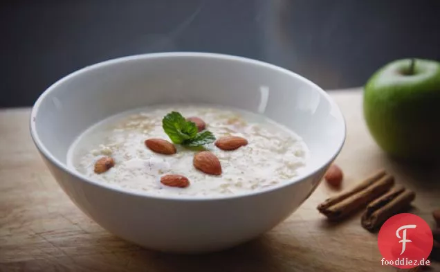 Grüner Apfel & Mandel Porridge
