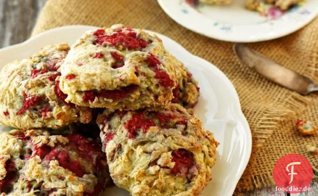 Vollkorn Haferflocken Himbeer Scones