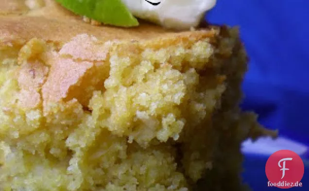Chili-besetzter Corncake mit gezuckerter Limettenbutter