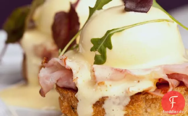 Klassisches kanadisches Speck-Eier-Benedikt-Rezept