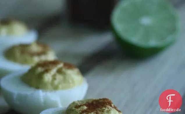 Teuflische Eier mit Limette und Siracha