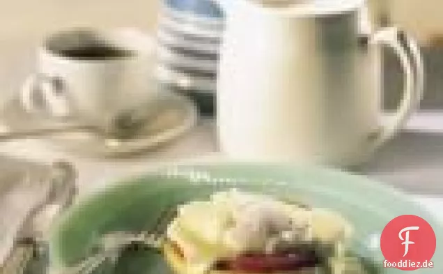 Klassische Eier Benedict