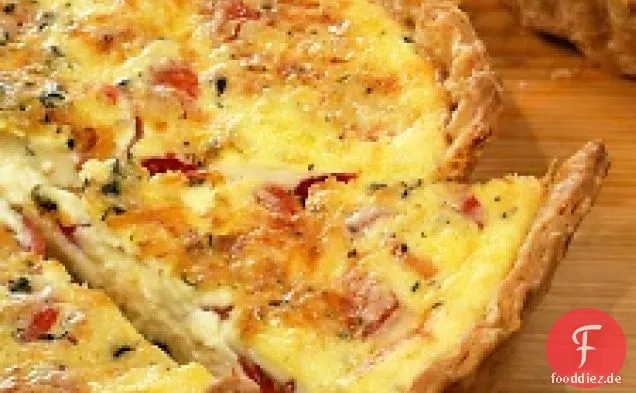 Quiche mit Mais und Tomaten