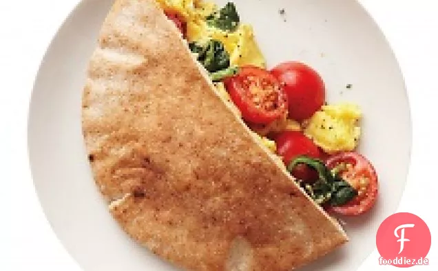 Rührei mit Spinat und Tomaten