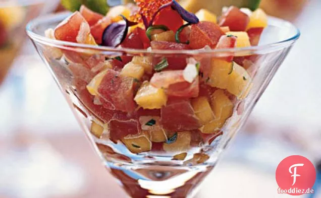 Ahi Thunfisch Seviche mit Mango und Avocado