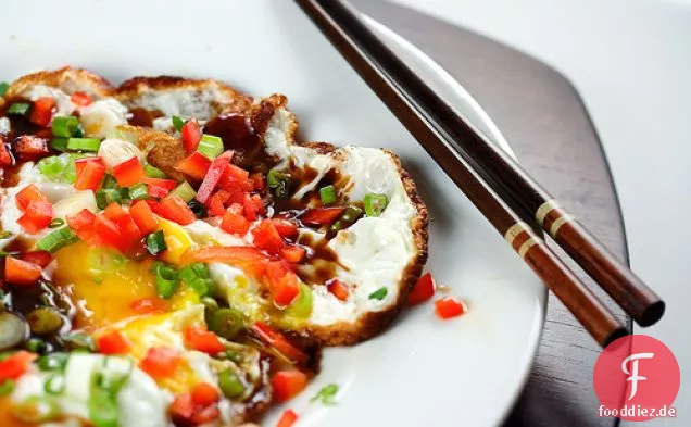Spiegelei mit Austernsauce & Chili