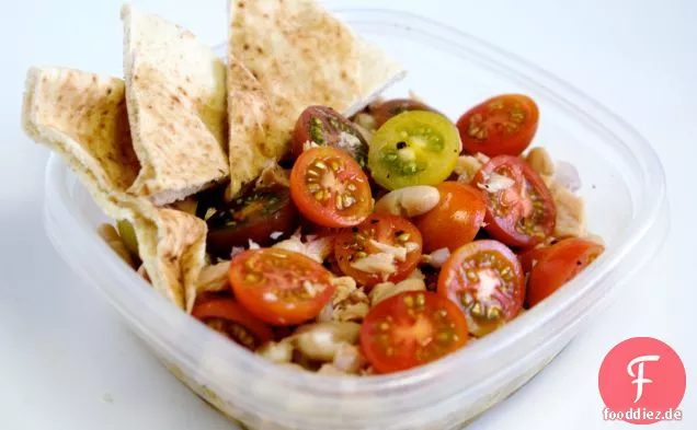 Thunfisch-Bohnensalat mit Erbstücktomaten