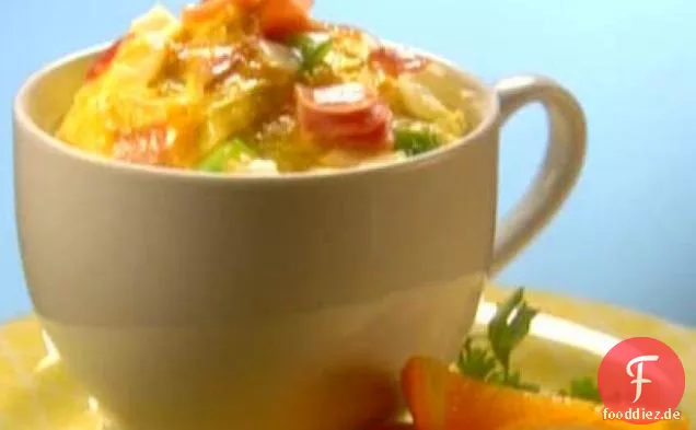 Denver Omelett in einer Tasse