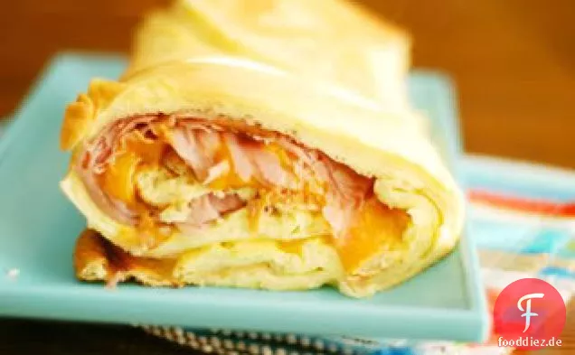 Gebackene Schinken-Käse-Omelett-Rolle