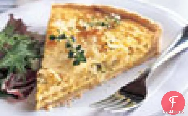 Gelbe Kürbis-Mozzarella-Quiche mit frischem Thymian