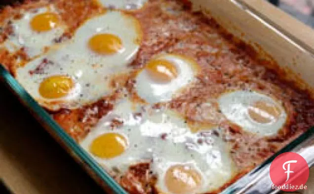 Abendessen heute Abend: Eier im Fegefeuer (Eier in Tomatensauce gebacken)