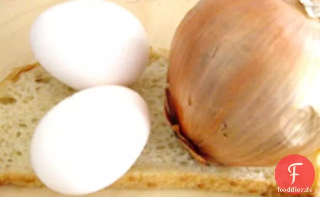 Zwiebel erstickte Eier