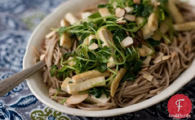 Mandel-Soba-Nudeln Rezept