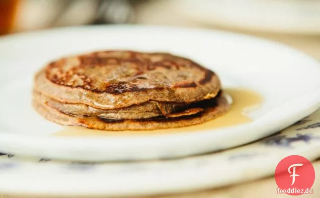 Buchweizenpfannkuchen mit Hefe