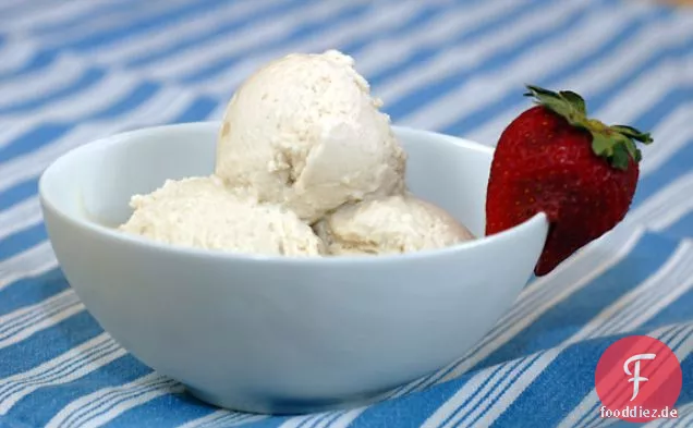 Veganes Vanilleeis