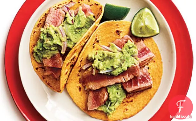 Thunfisch-Guacamole-Tacos