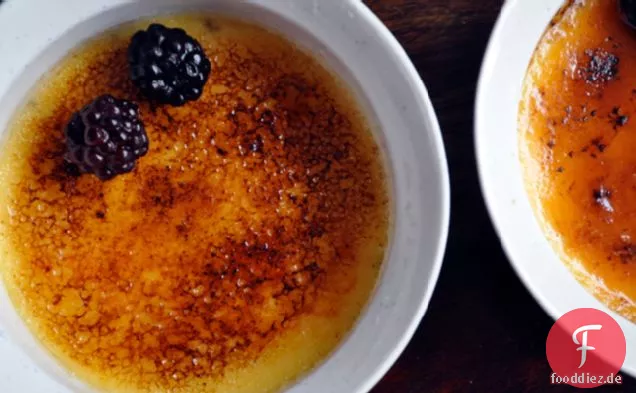Vanilleschoten Creme Brulee