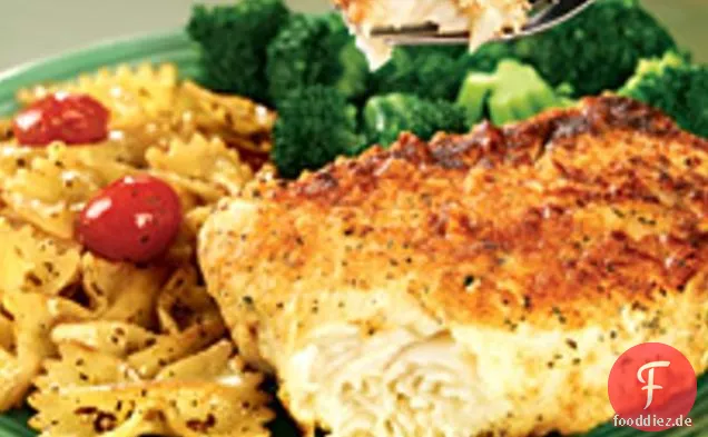Zitronenpfefferfisch mit gewürzten Nudeln