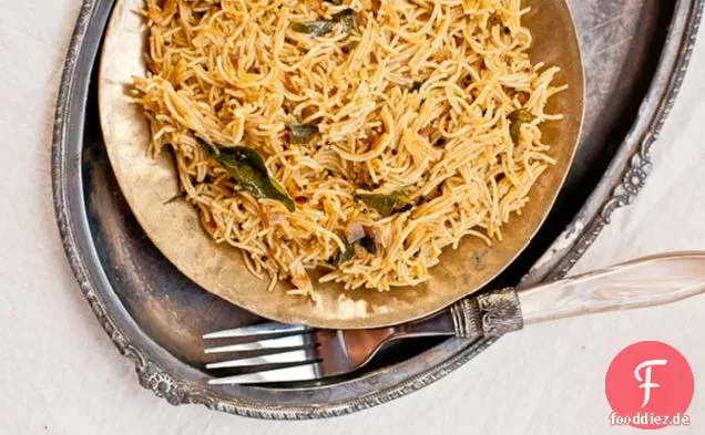 Indische gebratene Nudeln