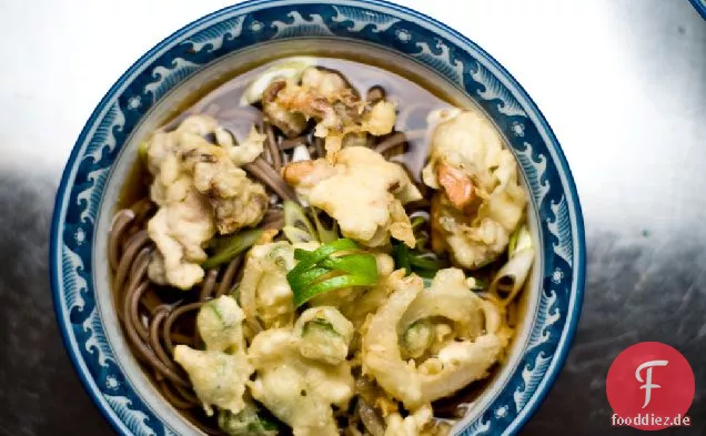 Pfifferling Tempura Soba